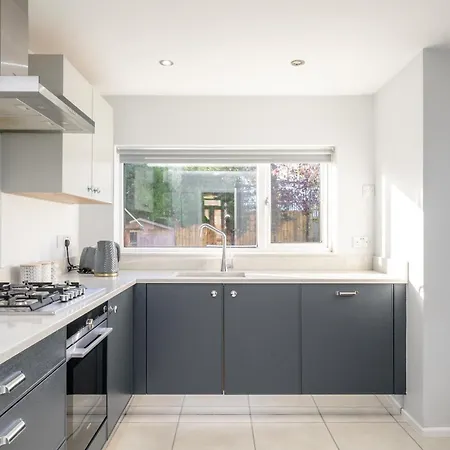 London & Forest Loughton  Exterior photo